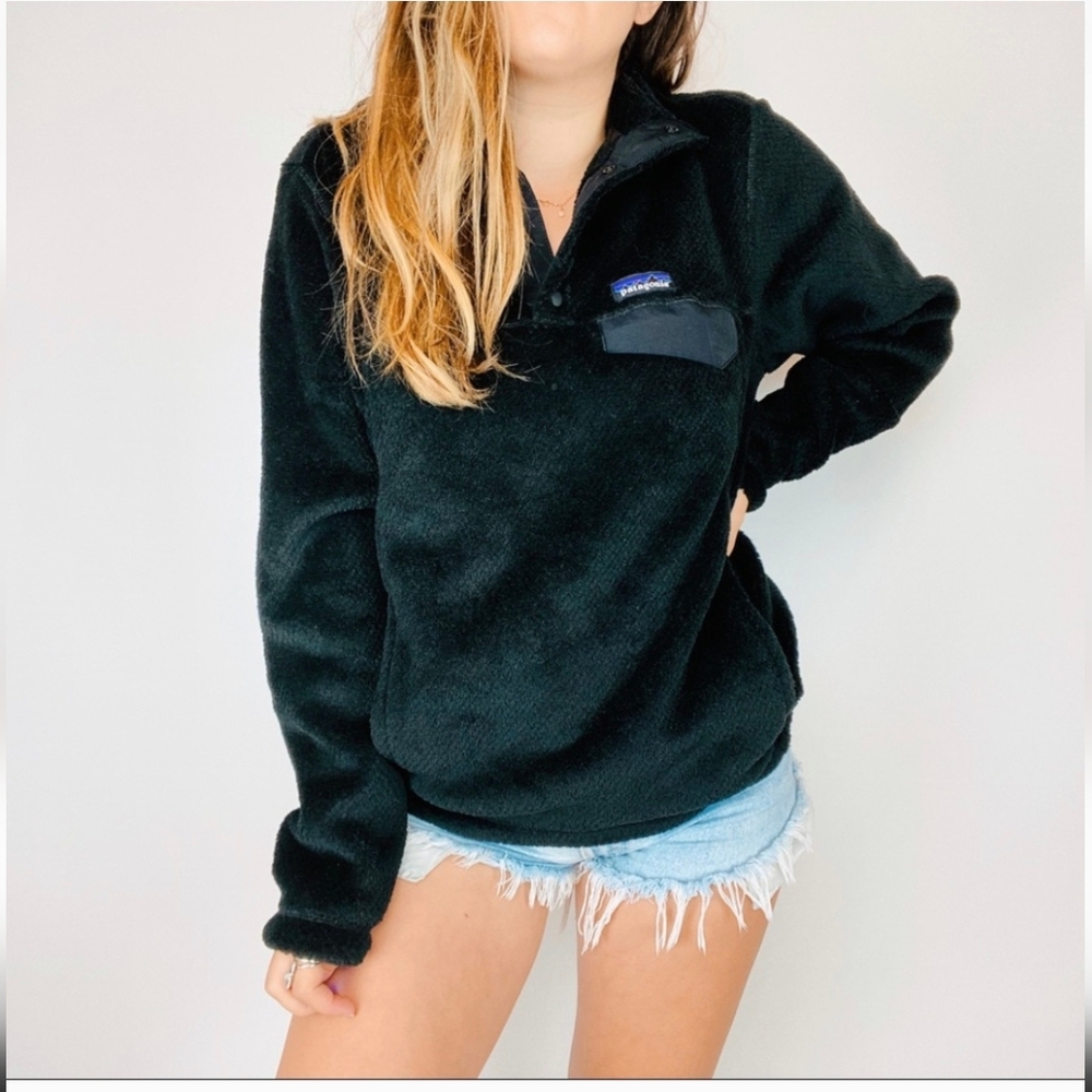 Patagonia black retool fuzzy t snap pullover